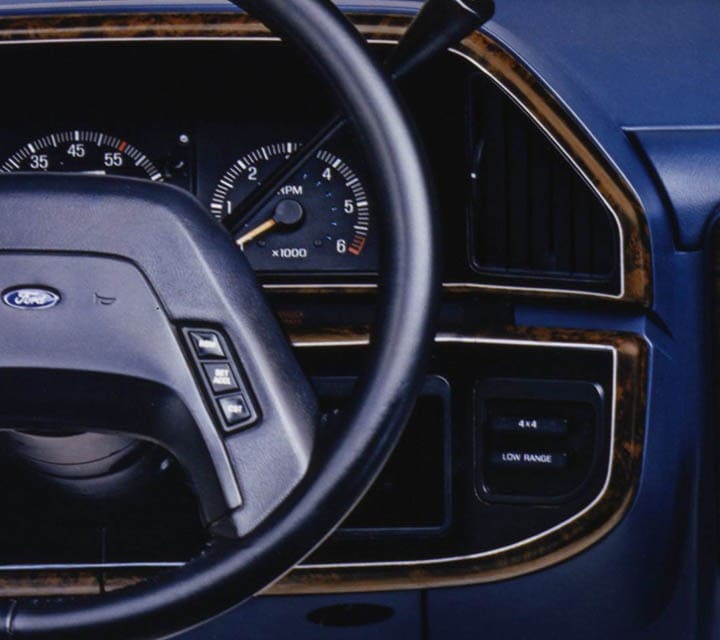 1987 Ford Bronco Instrument Panel