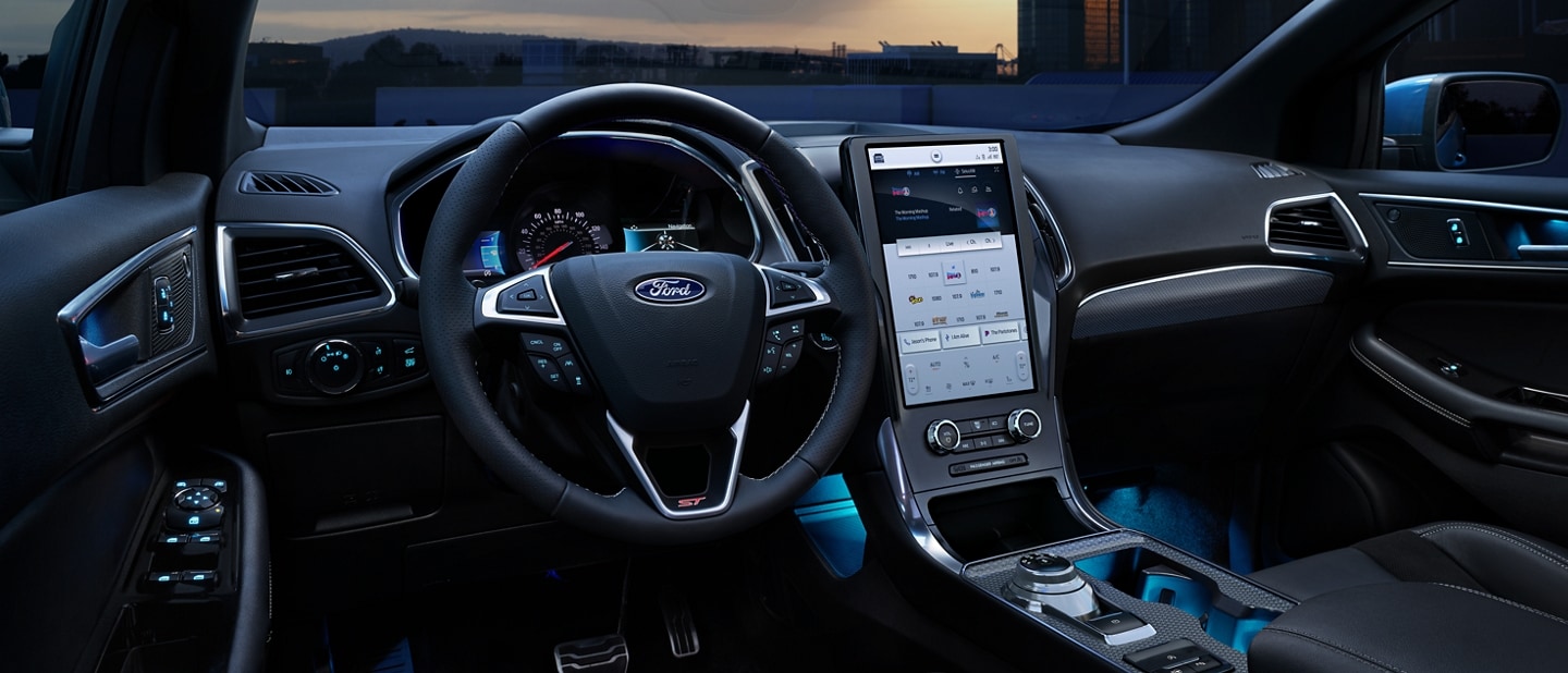 2021 Ford® Edge SUV Get Noticed